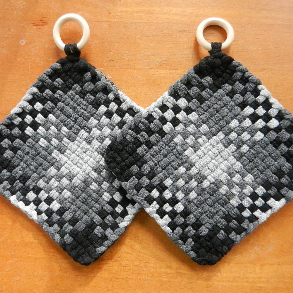 Set of 2 Handmade Artisan Woven Loomed Gray Shades Potholders Hot Pads Trivets
